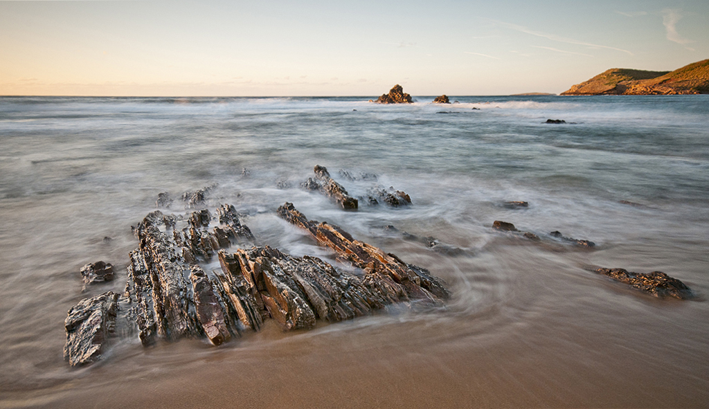 Nombre:  Stones on the water.jpg
Visitas: 99
Tamao: 480.7 KB