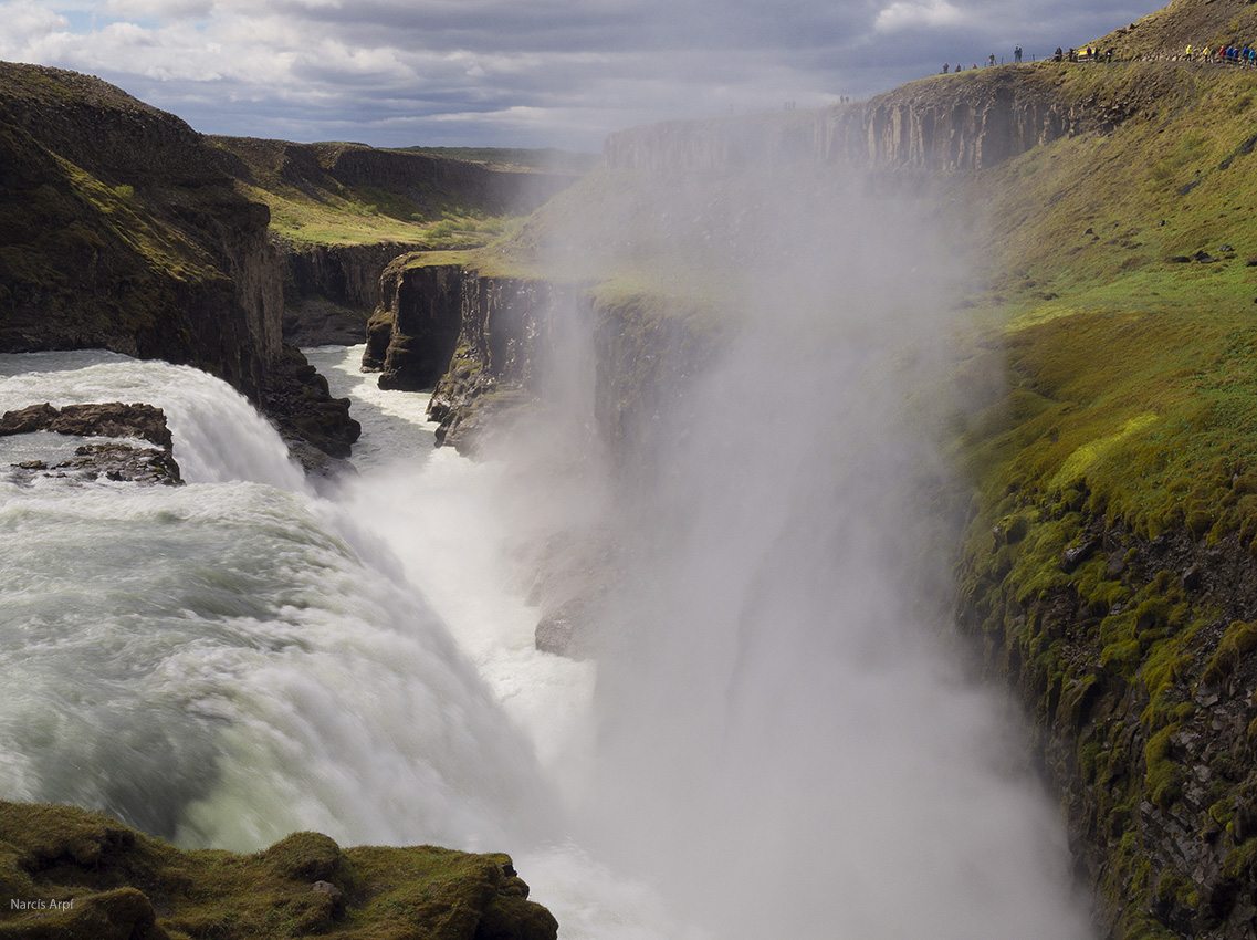 Nombre:  Gullfoss.jpg
Visitas: 383
Tamao: 361.5 KB