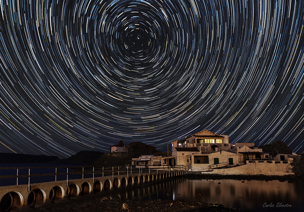 Nombre:  20171123 startrails Mezquida mont.jpg
Visitas: 465
Tamao: 454.3 KB