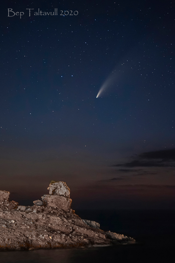 Nombre:  Neowise 3- 850 FF.jpg
Visitas: 650
Tamao: 298.4 KB