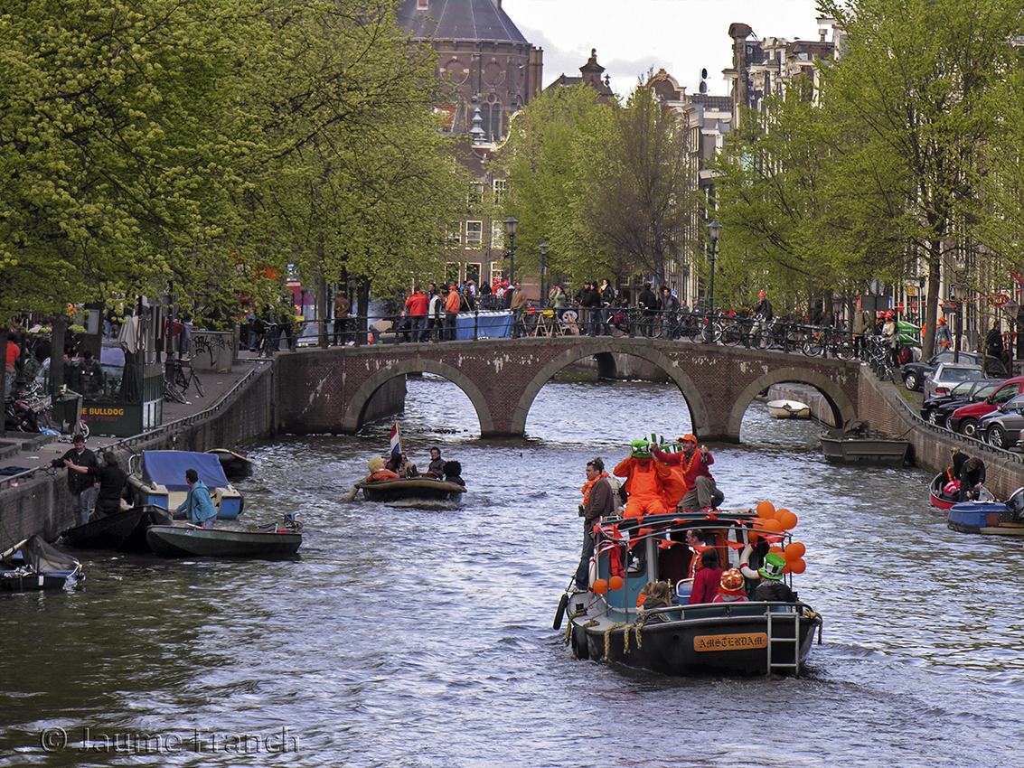 Nombre:  Amsterdam - 10541a8Cv.jpg
Visitas: 244
Tamao: 924.0 KB