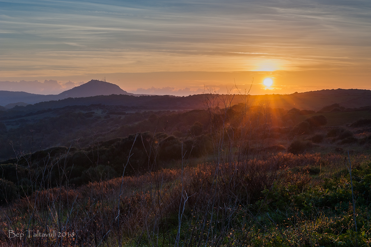 Nombre:  Sant Pere-sol.jpg
Visitas: 345
Tamao: 599.8 KB