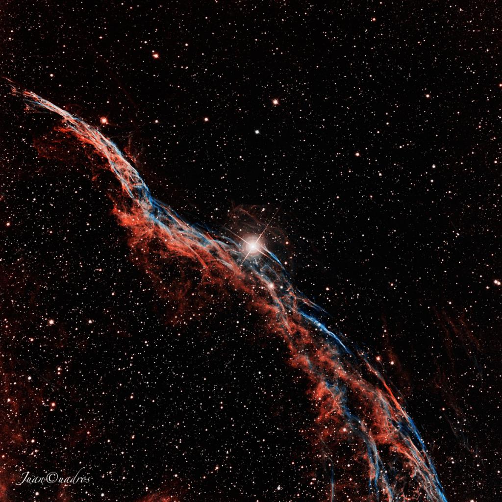 Nombre:  NGC-6960-N.-del-Velo-Web-1200px-.jpg
Visitas: 422
Tamao: 191.9 KB